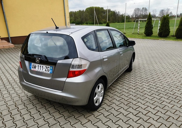 Honda Jazz cena 17400 przebieg: 132000, rok produkcji 2010 z Nidzica małe 37